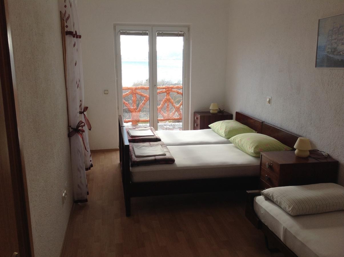 Katarina Apartments And Rooms Sibinj Krmpotski Kamer foto